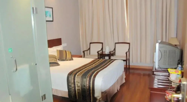 Hong Ying Hotel, Забронировать Отель Отели Сиху 3 звезды, 3*