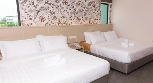 Двухместный семейный номер Standard THE CROWN HOTEL @ KLIA