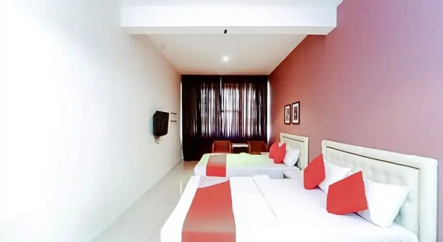 Семейный люкс OYO 777 Epal Hotel