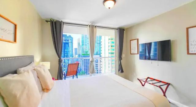 Номер Luxury с 3 комнатами с балконом и с видом на город Well-Appointed Condos in Brickell