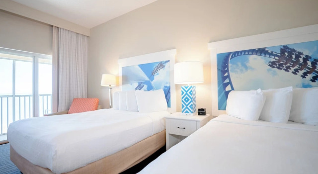 Номер Standard с балконом Cedar Point Hotel Breakers