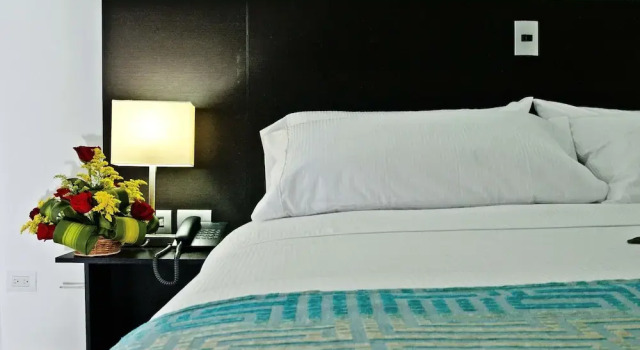 Полулюкс Arisuan Hotel