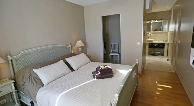 Magnificent Villa In Vence with Swimming Pool