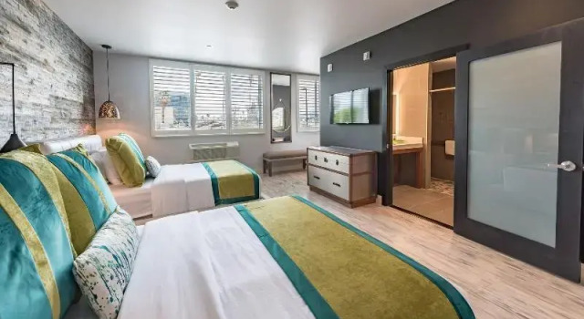 Шестиместный номер Standard Lexen Hotel - North Hollywood Near Universal Studios