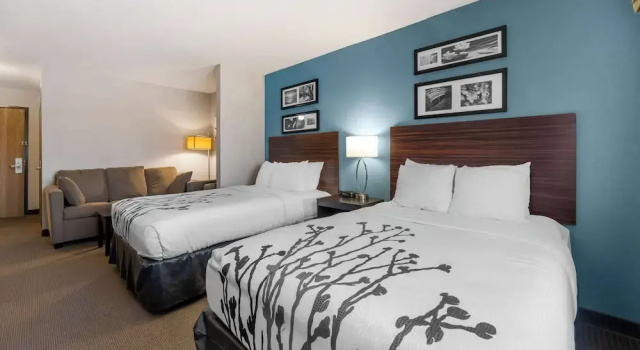 Люкс Sleep Inn & Suites Hays I-70