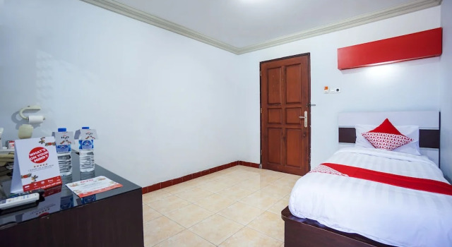Номер Standard Hotel Riverside Manado