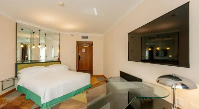 Двухместный номер Superior Grand Skylight Hotel Royal