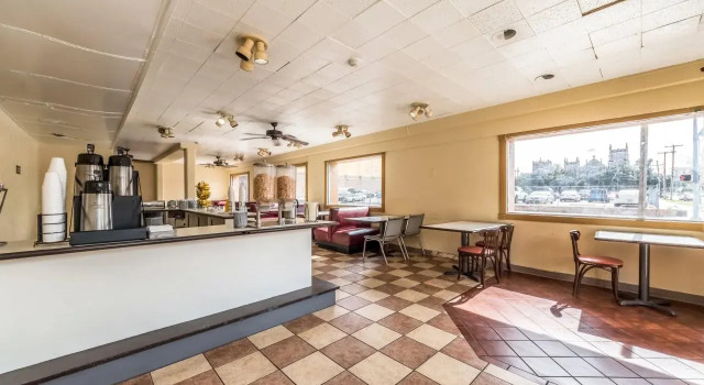 The Inn at Alamo / Riverwalk / Convention Center
