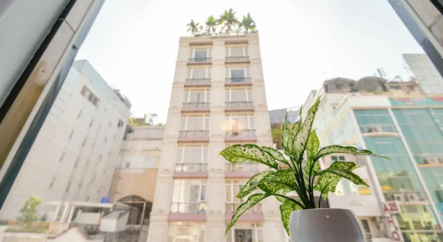 Cabana Hotel Saigon - 260 Ly Tu Trong, Забронировать Отель Bad Gastein Хошимин, рядом с Парк Тао Дан