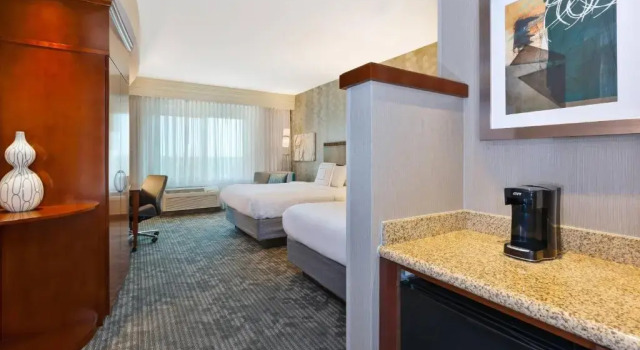 Четырёхместный номер Standard Courtyard Omaha La Vista