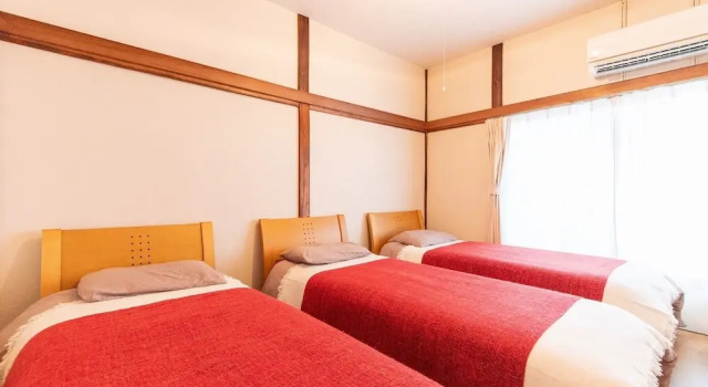 KUMI's Home for 14 Guests