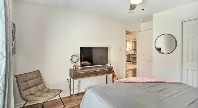 Коттедж с 4 комнатами Charming Baton Rouge Retreat ~ 3 Mi to Lsu!