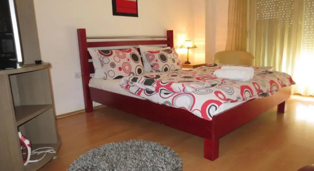 Апартаменты Apartments Jovan city center with free parking