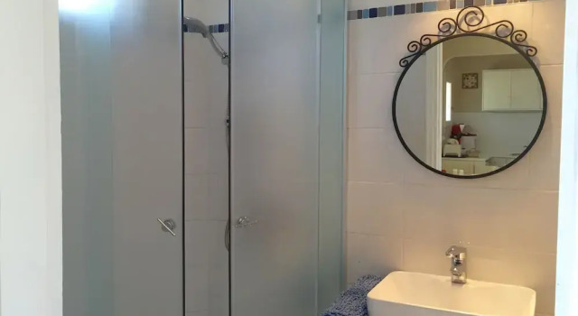 Семейные апартаменты The Mayflower Studios & Apartments
