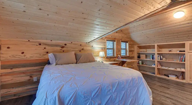 Custom Kasilof Cabin on 40 Private Acres, Rezerwuj Hotel Kasilof 
