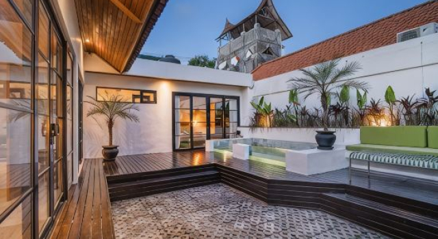 Little Canggu Stylish 2BR Villa With Private Pool, Prenota Villa Pererenan Bali