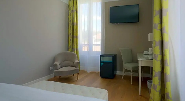Номер Deluxe Hotel Le Renoir