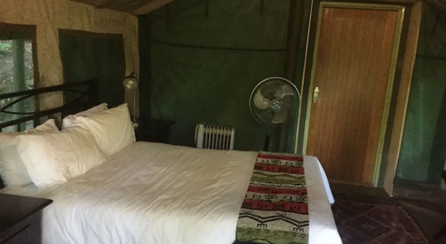 Phophonyane Falls Ecolodge, 予約 ホテル Piggs Peak スワジランド