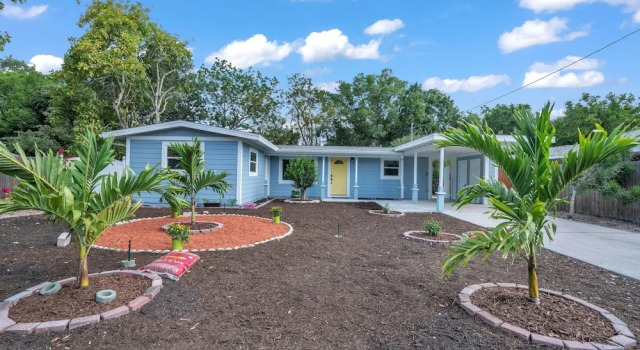 Коттедж Private Cozy Sarasota Home 3 Bedroom Home by RedAwning