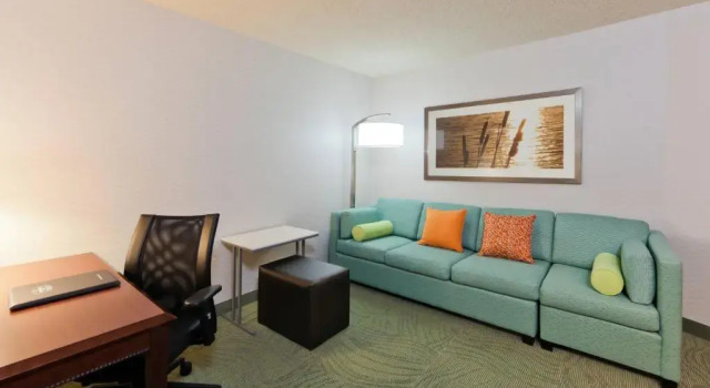 Люкс SpringHill Suites Denver North / Westminster