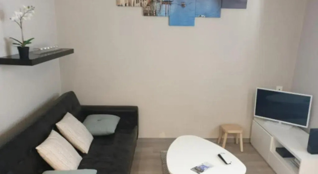 Cosy And Comfortable Studio For 2 In Avignon, Prenota Appartamento Avignone ViaRhona