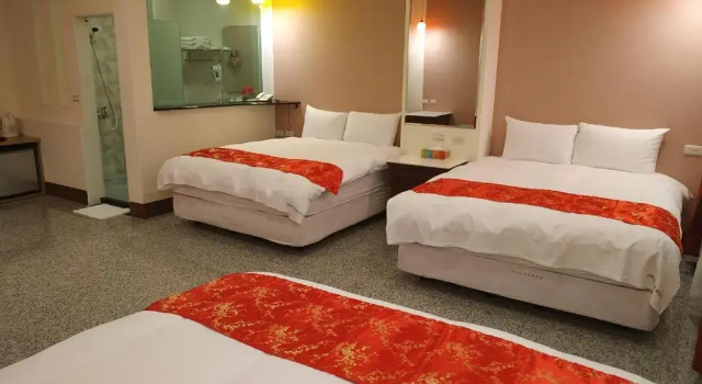Номер Superior Sun Moon Lake Crown Yu Hotel