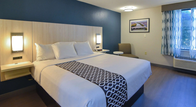 Двухместный номер Standard Best Western Plus Lafayette Hotel University Area