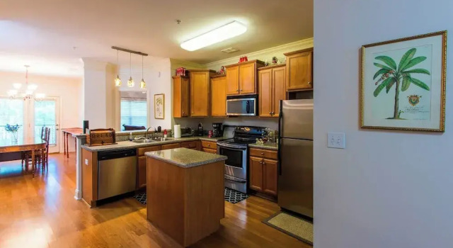 Low Country Dawg House Stunning Walking Trails!, Book Lejlighed Athens 