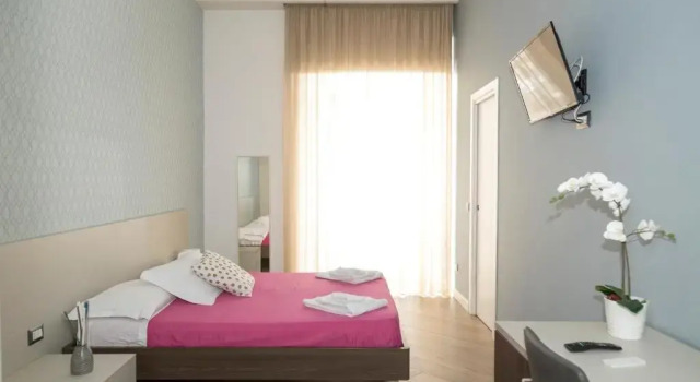 Deluxe Doppel Zimmer mit Stadtblick Rooms Garibaldi