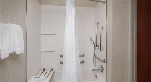 Четырёхместный номер Standard Holiday Inn Express Independence - Kansas City by IHG