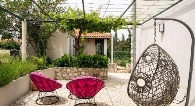 Апартаменты Suite by the beach for 2