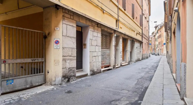 Апартаменты Duplex Luxurious Apt in the heart of Bologna