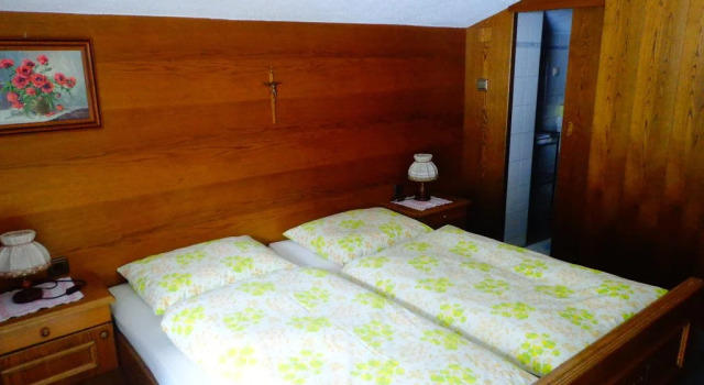 Haus Bergkristall, Rezerwuj Hotel Hotele w Tyrol z parkingiem, Parking