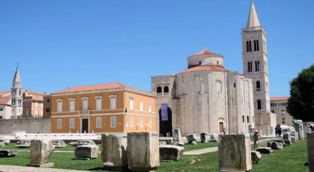 Апартаменты с балконом Golden Gate Apartment Zadar