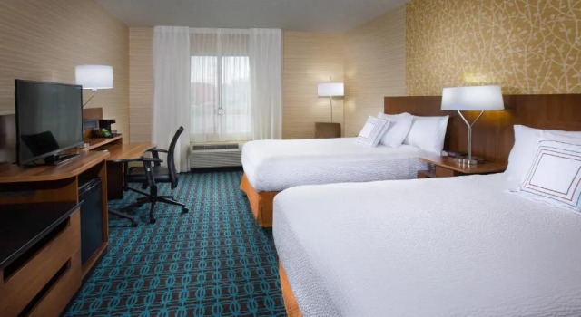 Четырёхместный номер Standard Fairfield Inn & Suites Columbus OSU