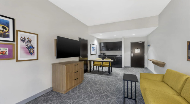 Двухместный люкс c 1 комнатой Hampton Inn Birmingham/Leeds