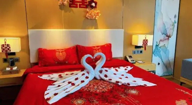 Люкс Fengnian Hotel Shenzhen Pingshan High-speed Railway Station (Baolong Subway Station Branch)