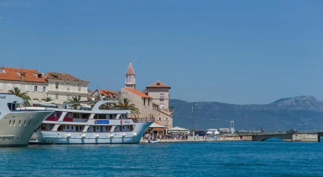 Апартаменты с видом на море Mar deLuxe apartments
