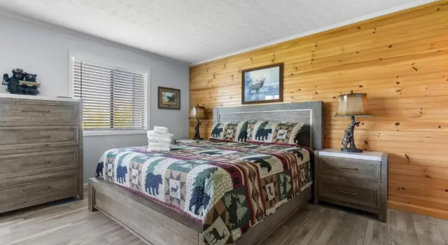 Bear Cub Retreat by Jackson Mountain Rentals