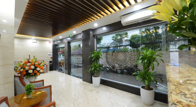 Blue Hanoi Inn City Hotel, Забронировать Отель Отели Кау Гиай с парковкой, Парковка