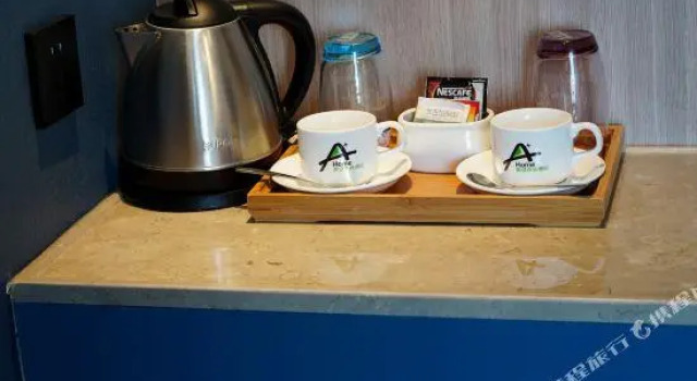 Люкс Deluxe Ya Ting Hotel (Cangzhou No.5 Middle School)