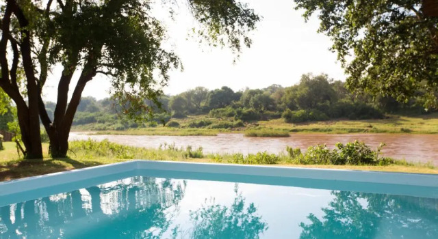 Двухместный номер Standard с видом на реку Maninghi Lodge