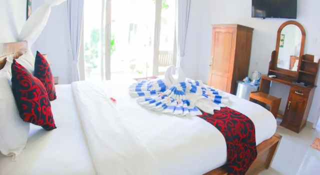 The Box Paradise Bungalow, Reservar Casa de hóspedes Hotéis em Bali com piscina, Piscina