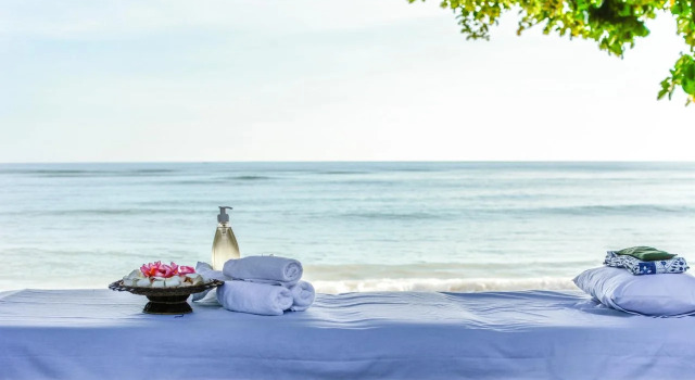 The Beach Villa, Book Villa Hoteller i Tanjung med pool, Swimmingpool