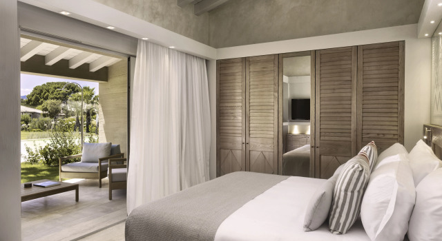 Люкс с видом на лагуну 7Pines Resort Sardinia - A Destination By Hyatt