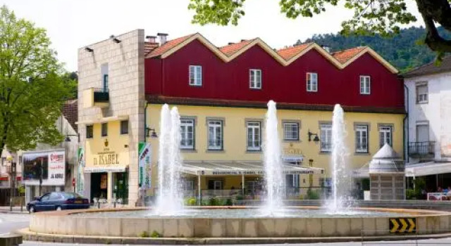 Residencial Dona Isabel, Rezervovat Hotel Arcos de Valdevez Serra da Peneda