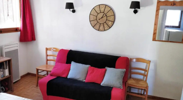 Appartement 4/6 Personnes Puy Saint Vincent, Забронировать Апартаменты/квартира Отели Пюи-Сен-Венсан с бассейном, рядом с Горнолыжный подъемник Роше Нуар, Бассейн