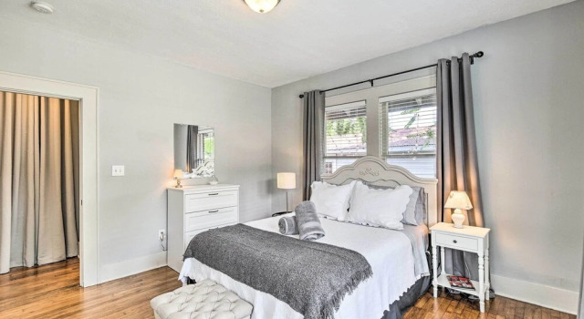 Коттедж Elegant Houston Retreat < 2 Mi To Downtown!