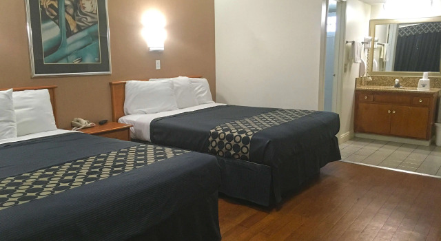 Четырёхместный номер Standard Americas Best Value Inn Beaumont, CA