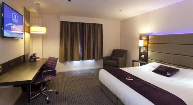 Premier Inn Worcester City Centre, Забронировать Отель Вустер Вустершир, рядом с Worcestershire County Cricket Club